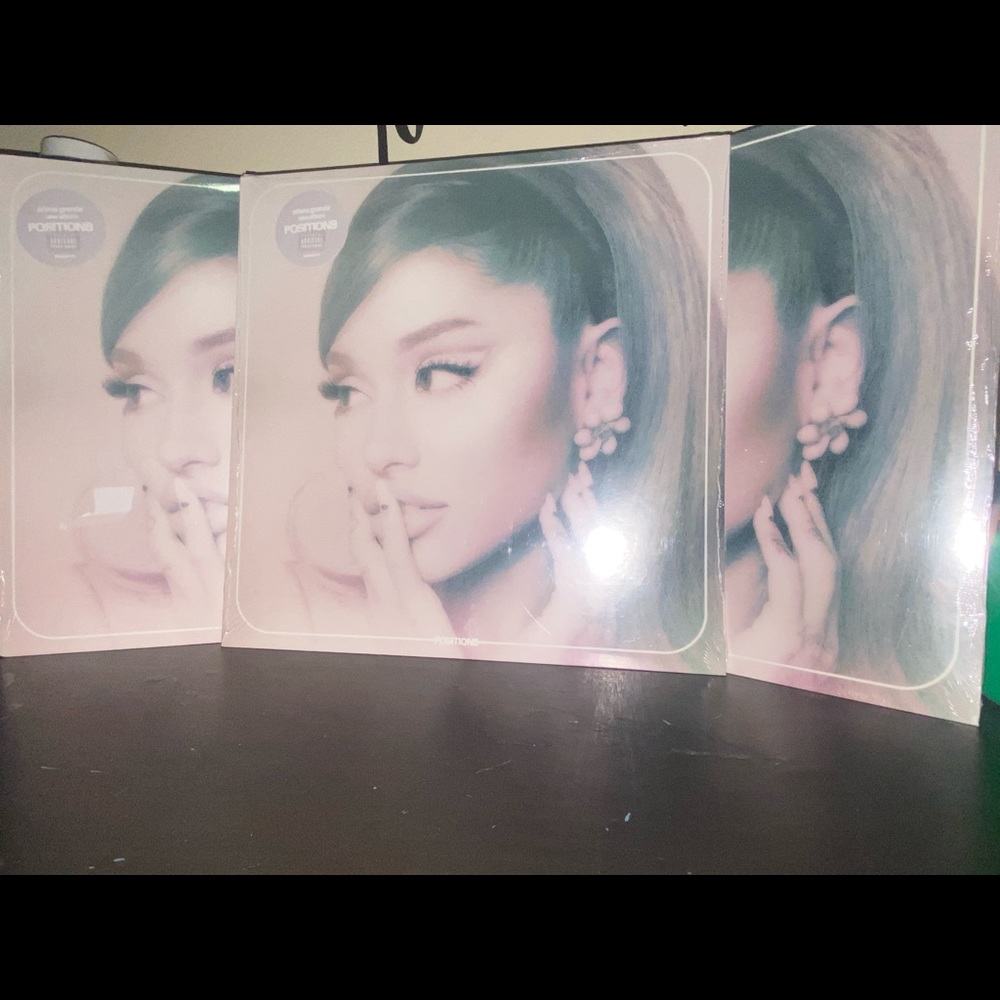 Ariana Grande Coke bottle clear vinyl’s